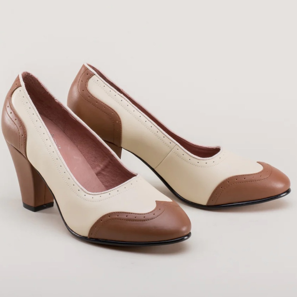 ISO‼️ PEGGY WOMEN'S 1940S SPECTATOR PUMPS (COFFEE/CREAM)🤞🏽